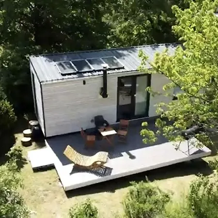 Sustainable Tiny House With Modern Interior Perfect For Hiking In Bad Endbach, Hessen * 바트엔드바흐