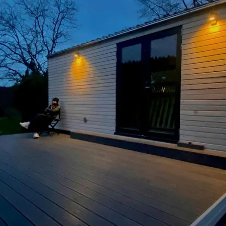 펜션 Sustainable Tiny House With Modern Interior Perfect For Hiking In Bad Endbach, Hessen